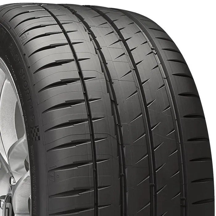 Michelin Pilot Sport 4S