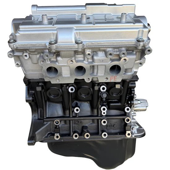2000-2004 Toyota Tundra 3.4L 5VZ 6-Cylinder Engine Motor, close up of the block
