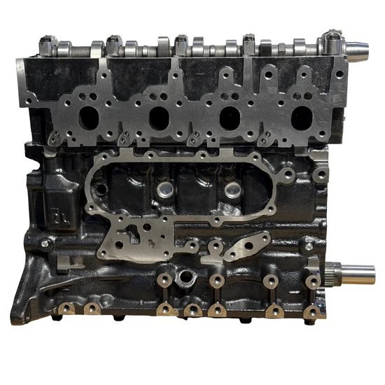 Fit Toyota Hilux 2.4L Turbo Diesel Engine 2L-TE Brand New Motor, close up of the block